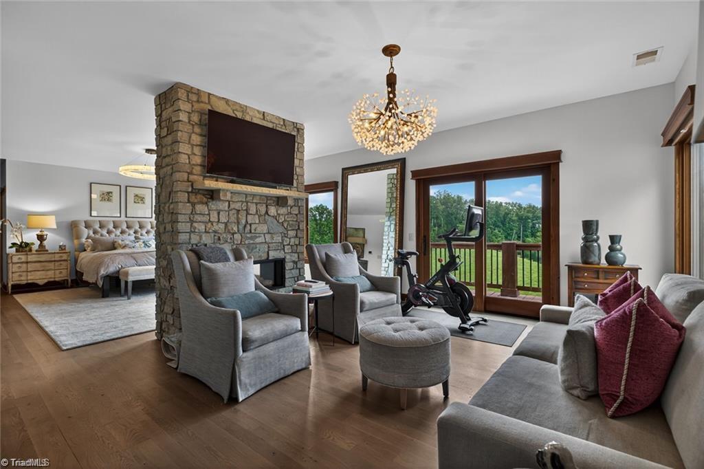 9687 Lissara Camp Court, Lewisville