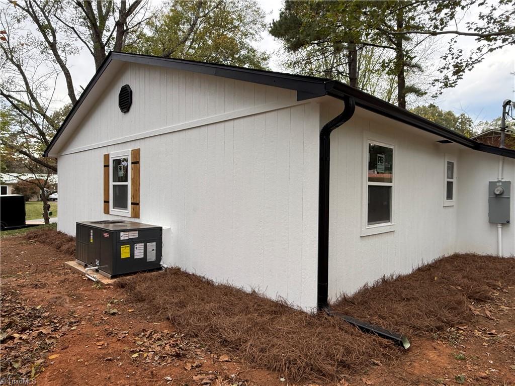 310 Cedardale Lane