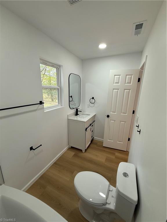 310 Cedardale Lane