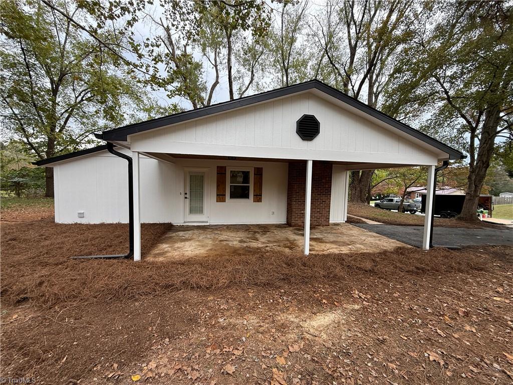 310 Cedardale Lane