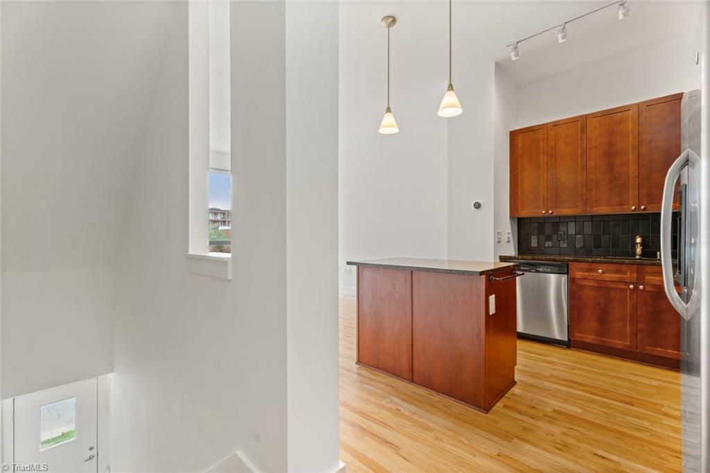 389 N Green Street # 106, Winston-Salem Unit: 106