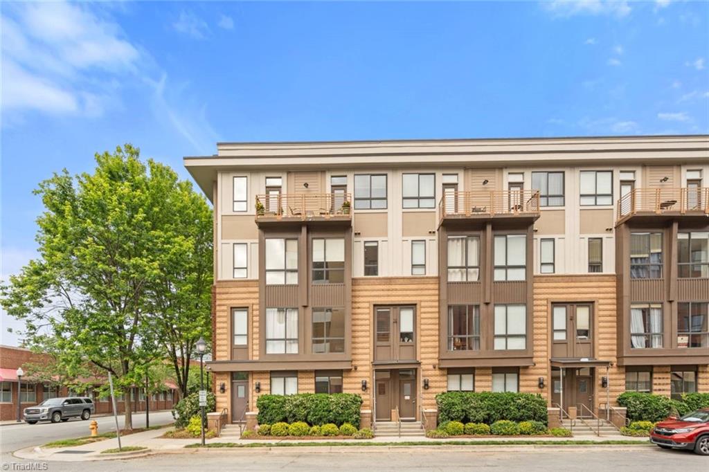 389 N Green Street # 106, Winston-Salem Unit: 106