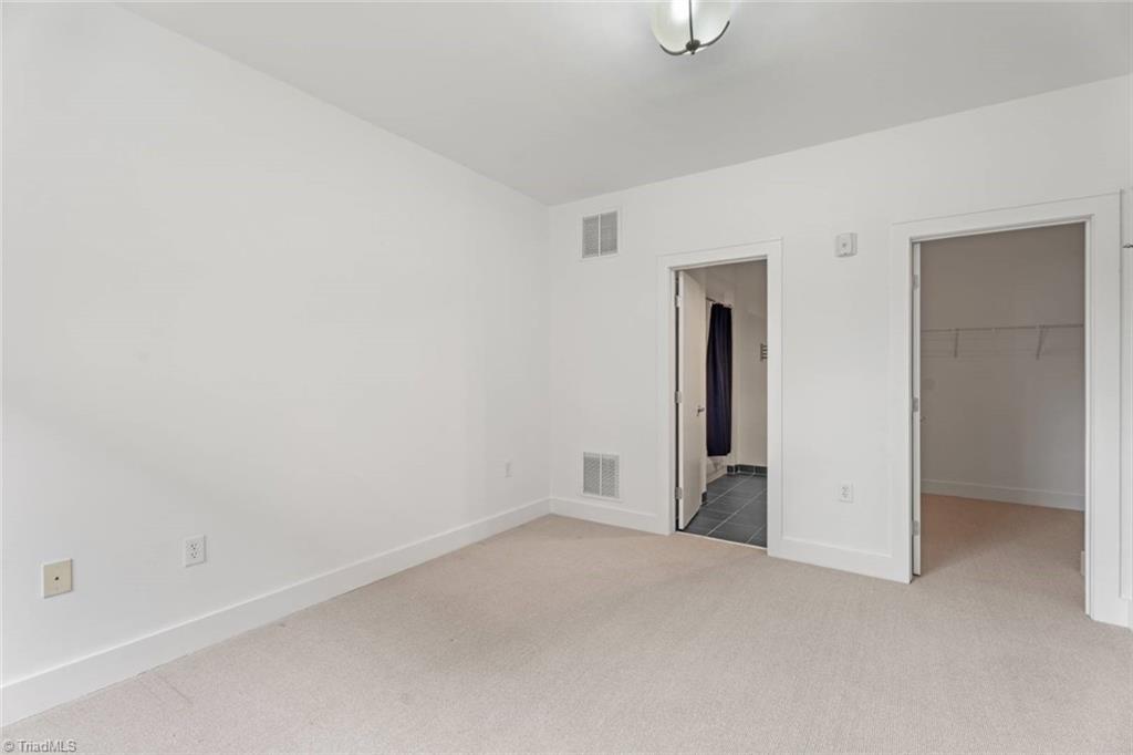 389 N Green Street # 106, Winston-Salem Unit: 106