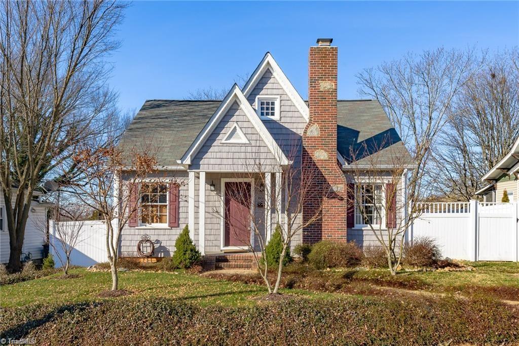 2124 Konnoak View Drive, Winston-Salem