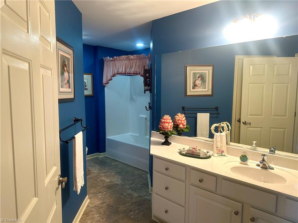 3464 Waterwheel Circle, Winston-Salem