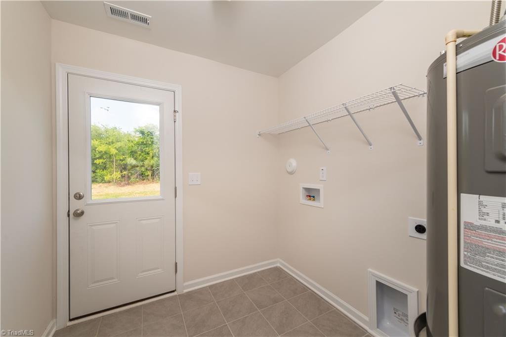 2781 Caraway Lane, Winston-Salem
