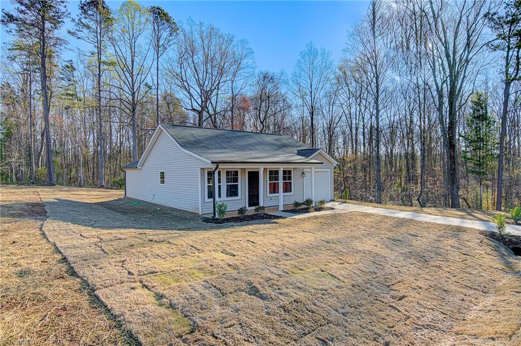 2781 Caraway Lane, Winston-Salem