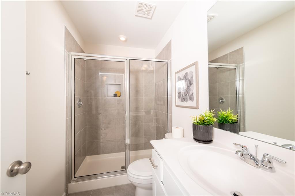 2781 Caraway Lane, Winston-Salem