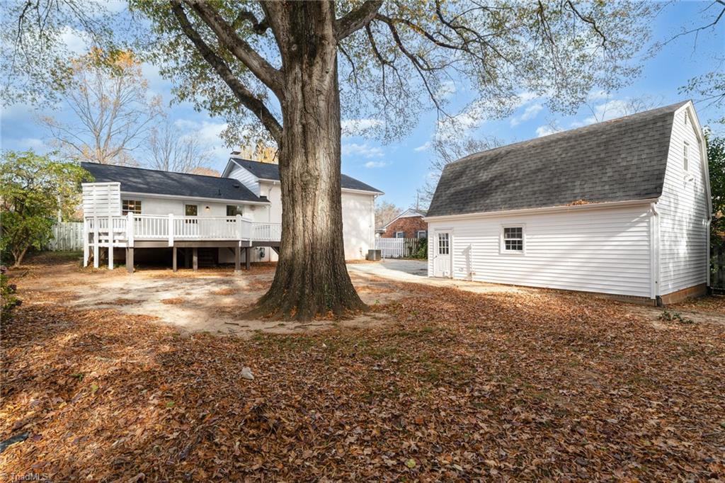 2915 New Hanover Drive