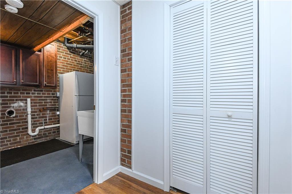 2705 Tillbrook Place