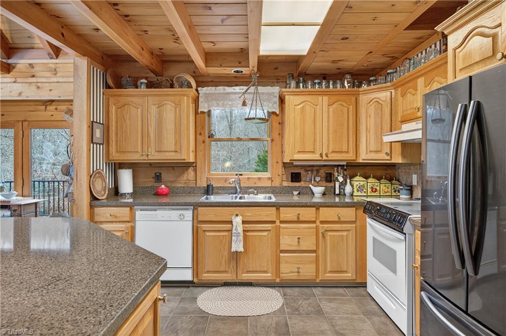 1355 Ash Creek Drive