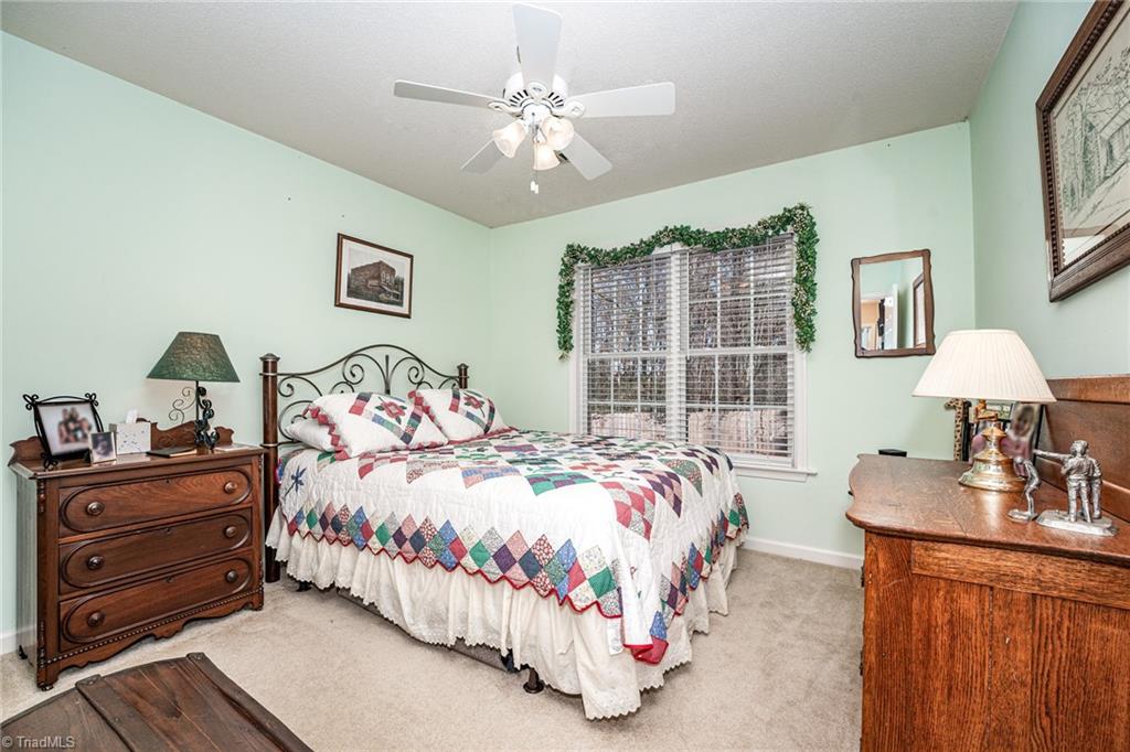 14 Montford Court