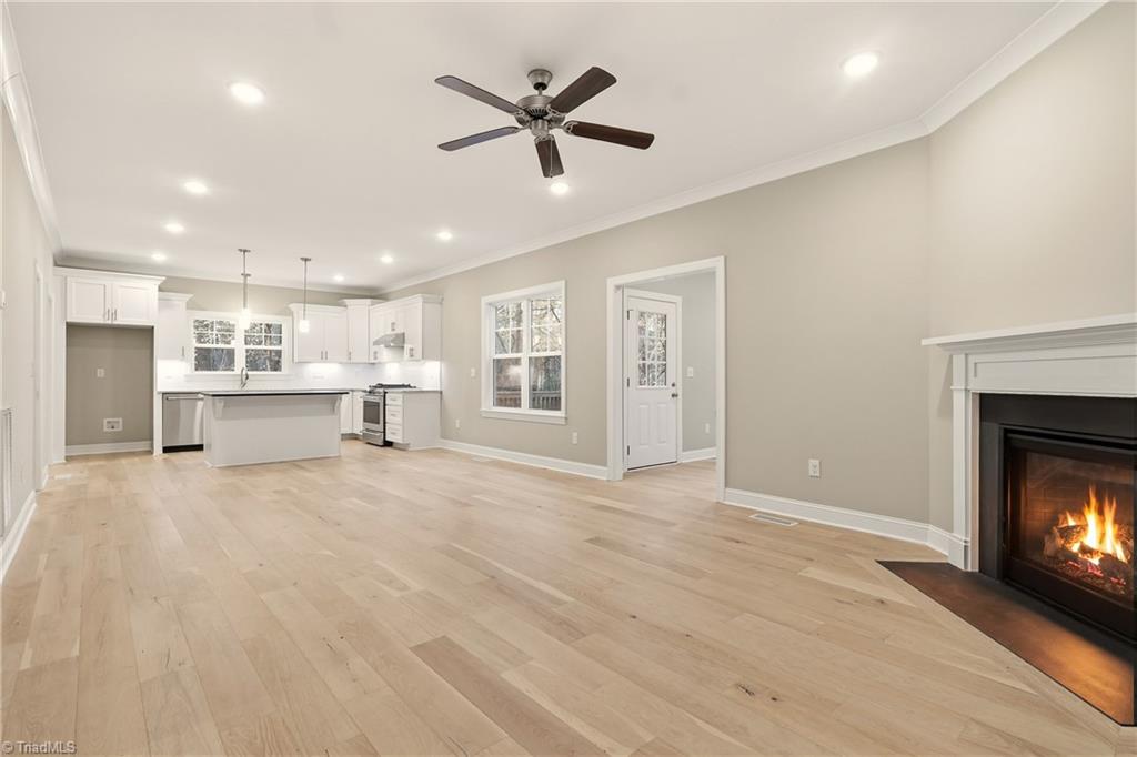 3961 Rookwood Lane, Winston-Salem