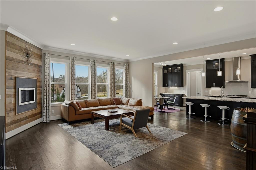 114 Old Heritage Drive, Winston-Salem