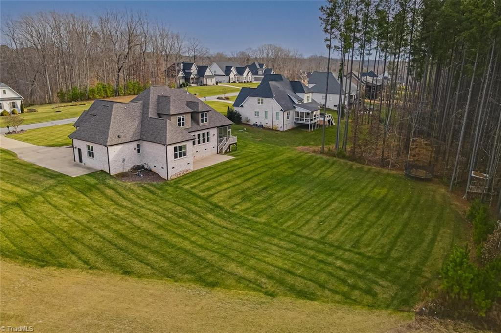 114 Old Heritage Drive, Winston-Salem
