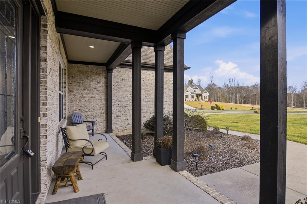 114 Old Heritage Drive, Winston-Salem