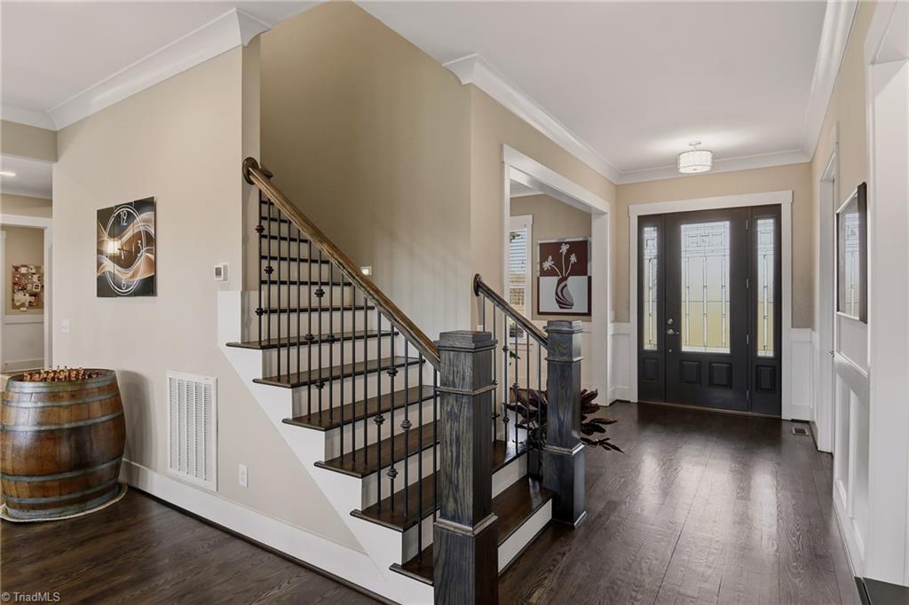 114 Old Heritage Drive, Winston-Salem