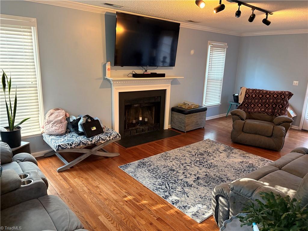 254 Winfield Drive
