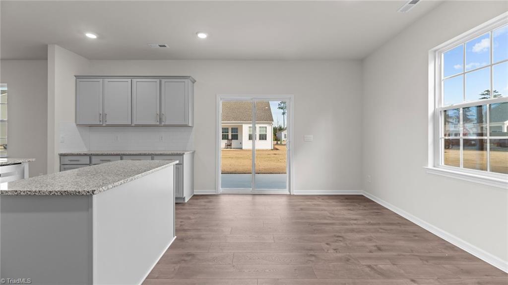 102 Lauder Trace