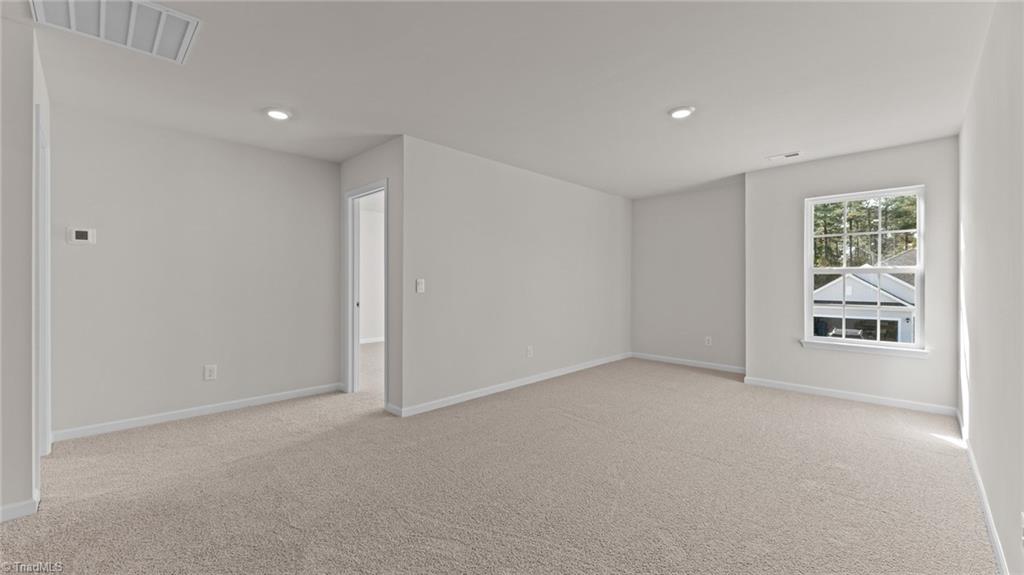102 Lauder Trace