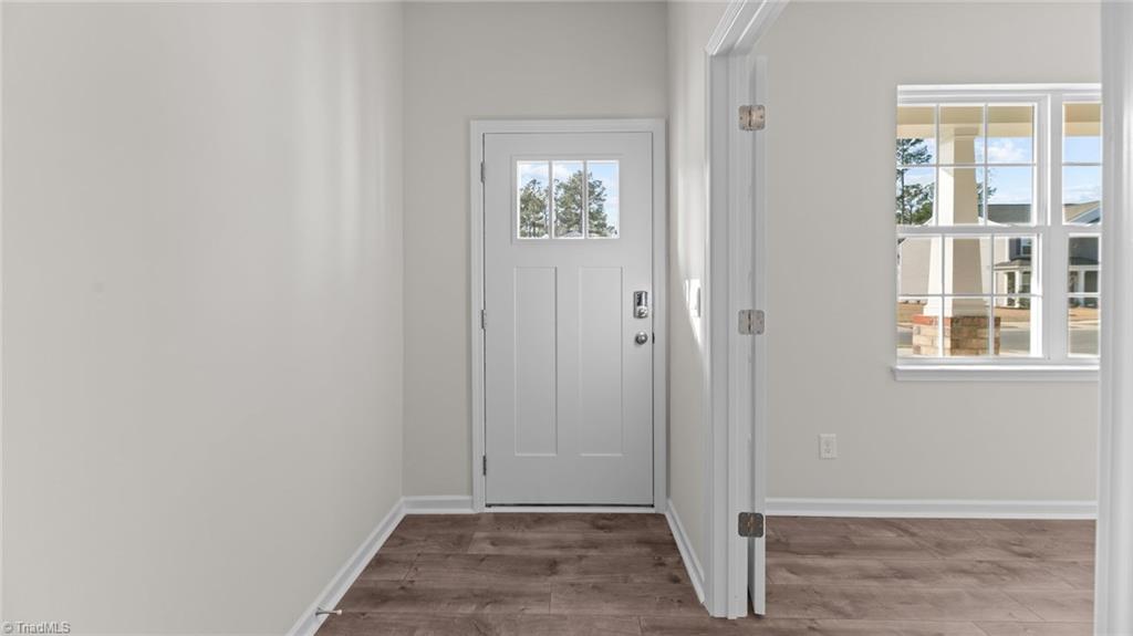 102 Lauder Trace