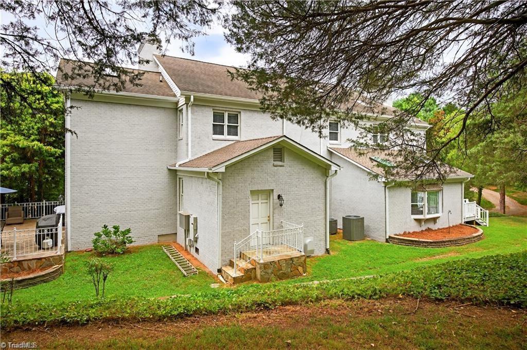 4141 Shattalon Drive, Winston-Salem