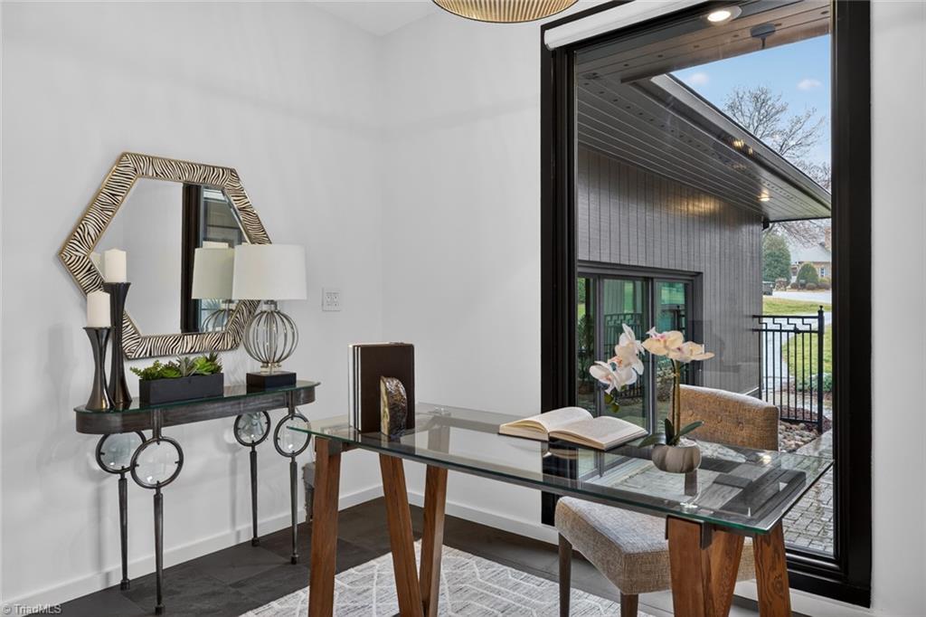 3171 Milhaven Lake Drive, Winston-Salem