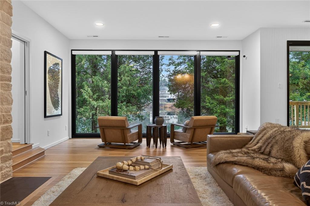 3171 Milhaven Lake Drive, Winston-Salem