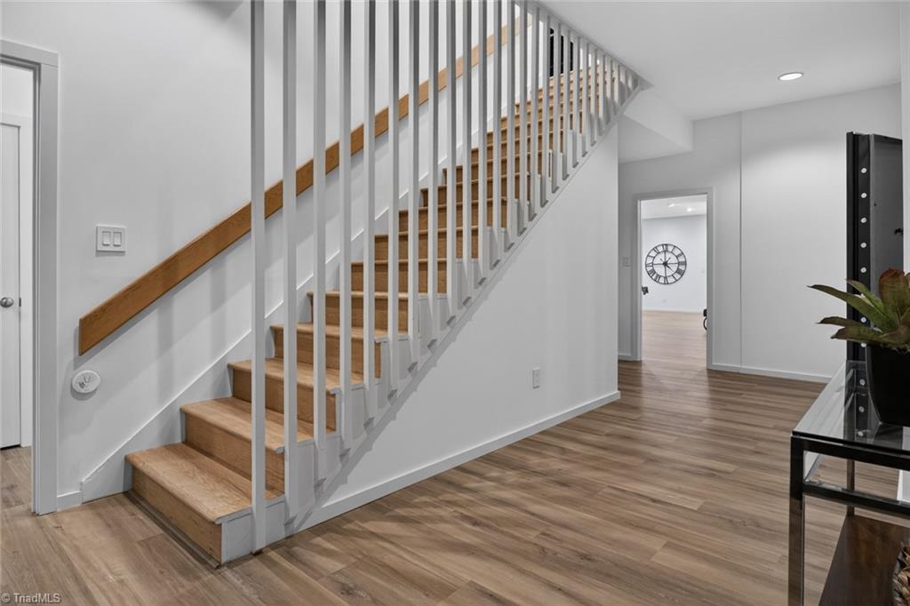 3171 Milhaven Lake Drive, Winston-Salem