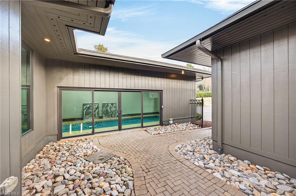 3171 Milhaven Lake Drive, Winston-Salem