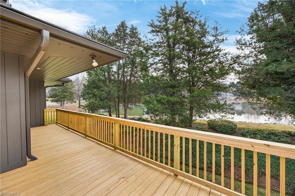 3171 Milhaven Lake Drive, Winston-Salem