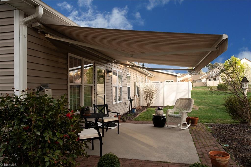 6279 Queens Gate Court