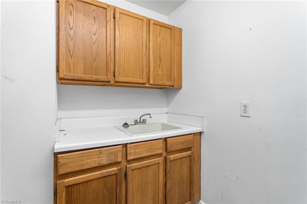 4408 Staghorn Court
