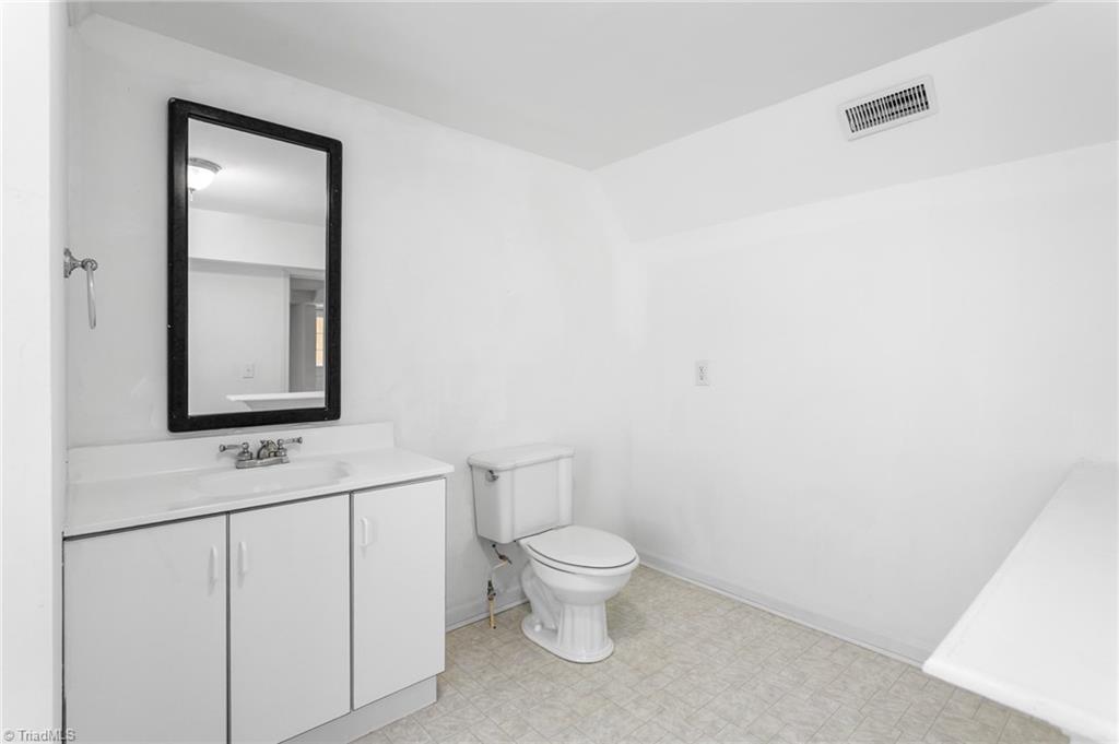 4408 Staghorn Court