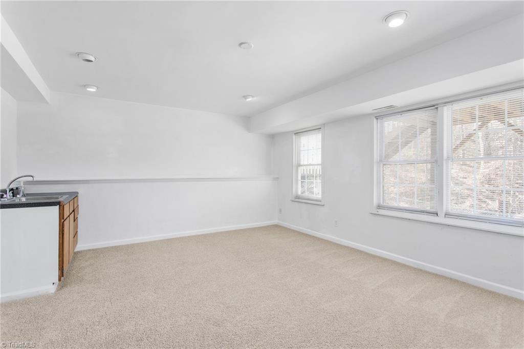 4408 Staghorn Court