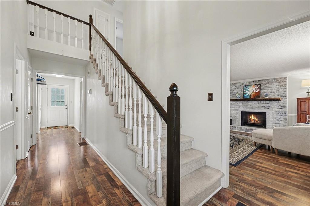 905 Smoke Tree Court