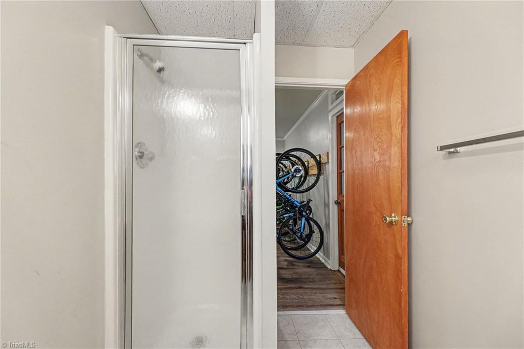 905 Smoke Tree Court