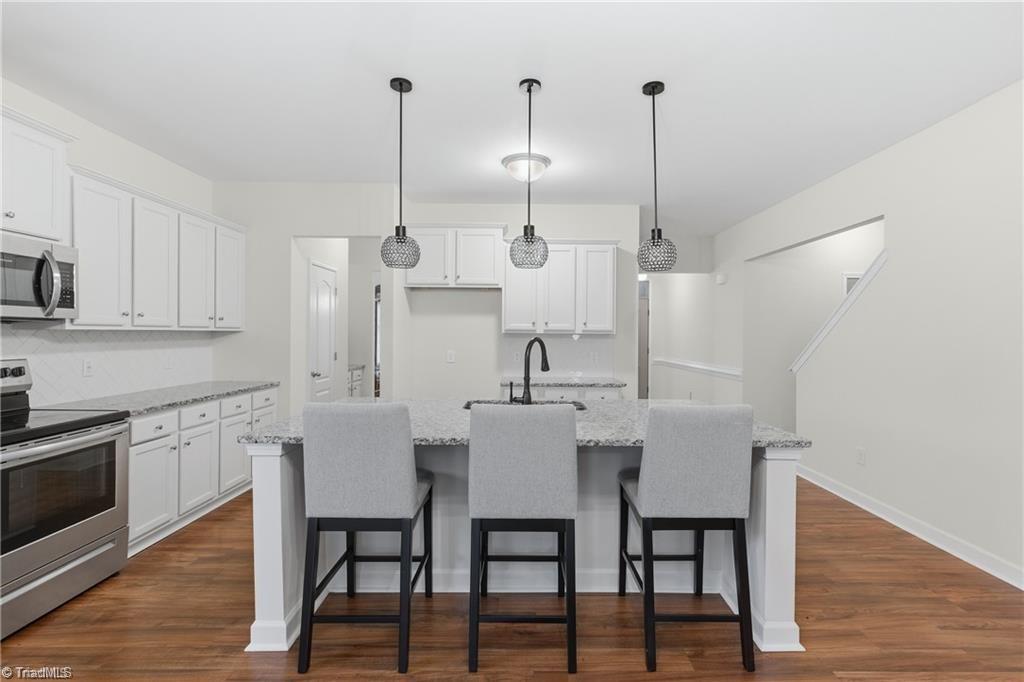 4534 Jasper Ridge Drive