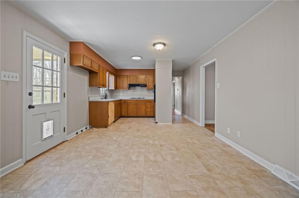 523 & 525 Carlann Valley Road, McLeansville