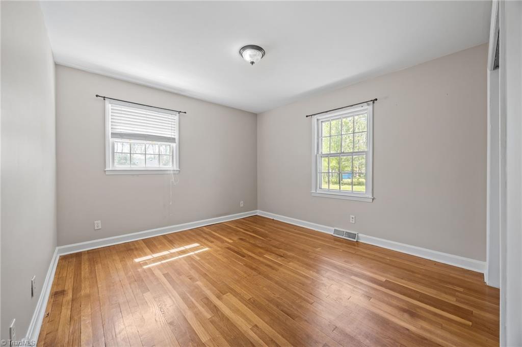 523 & 525 Carlann Valley Road, McLeansville