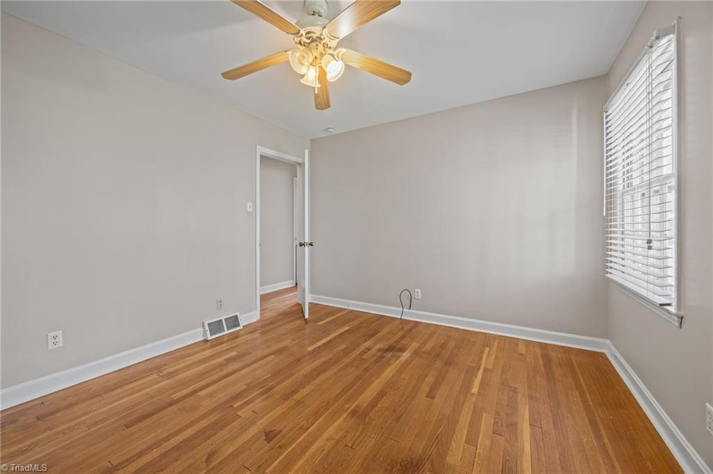 523 & 525 Carlann Valley Road, McLeansville