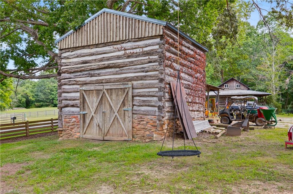 1119 Brown Mountain Road