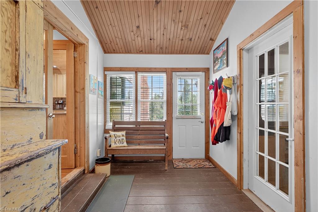 1119 Brown Mountain Road