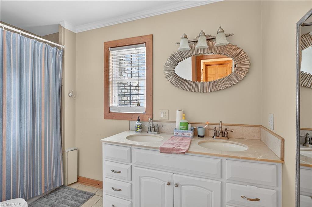 1119 Brown Mountain Road