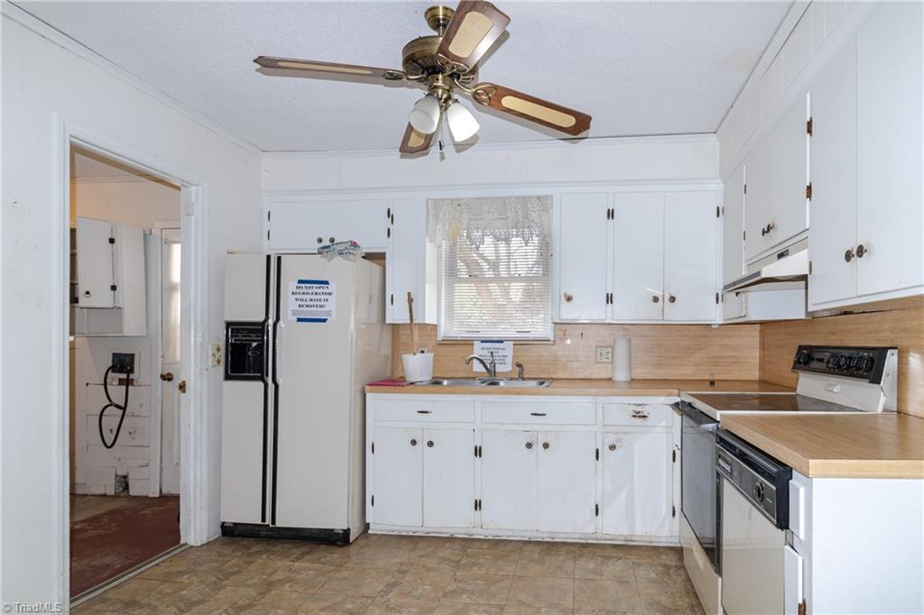 750 Manarda Circle