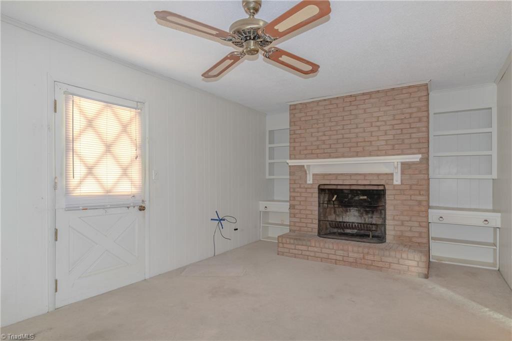 750 Manarda Circle