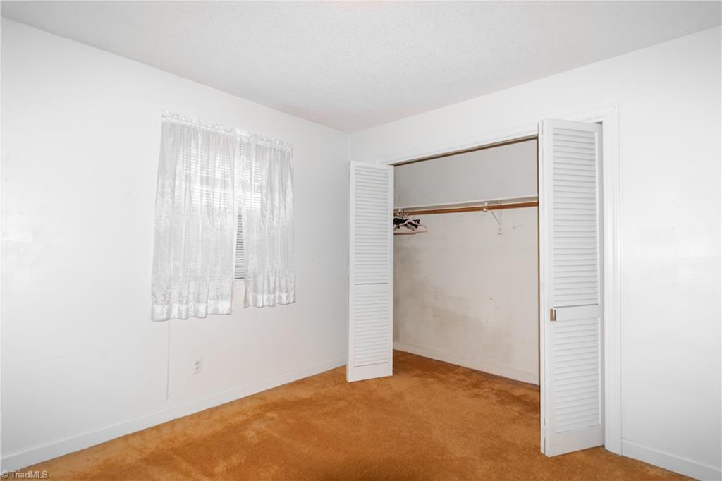 750 Manarda Circle