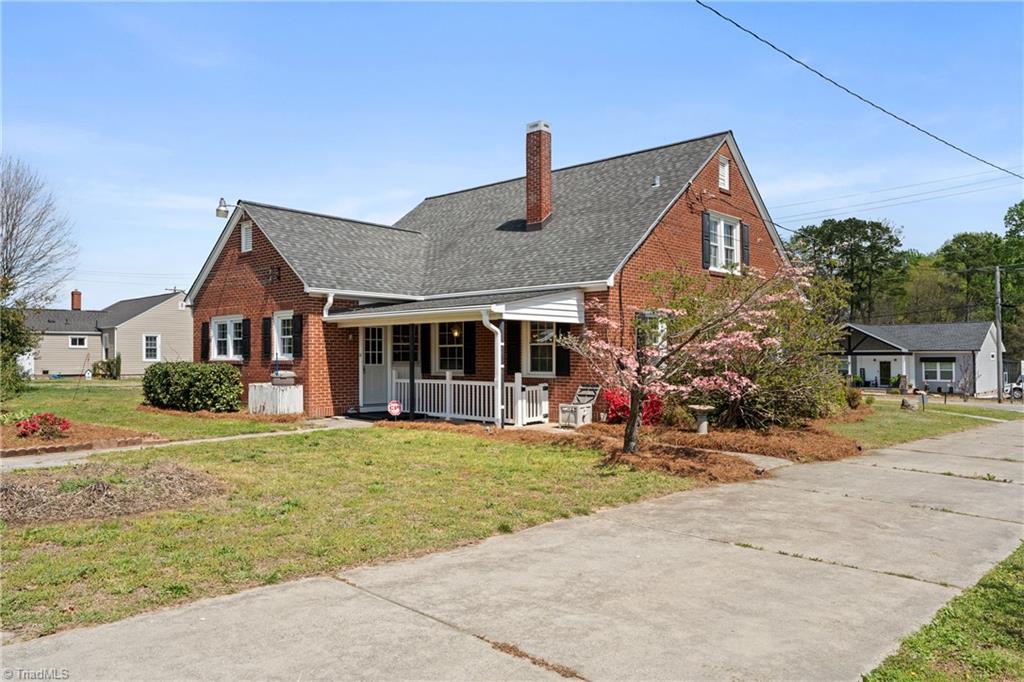 430 N Leonard Road