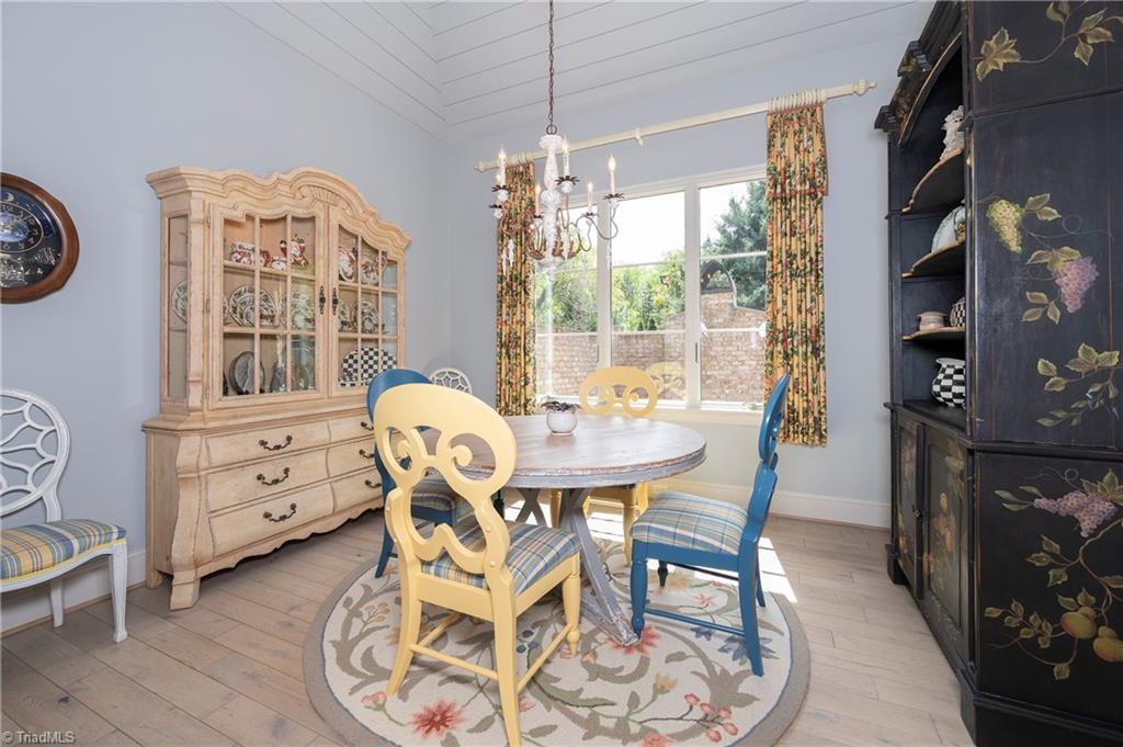 4090 Carriage Manor Cove, Winston-Salem