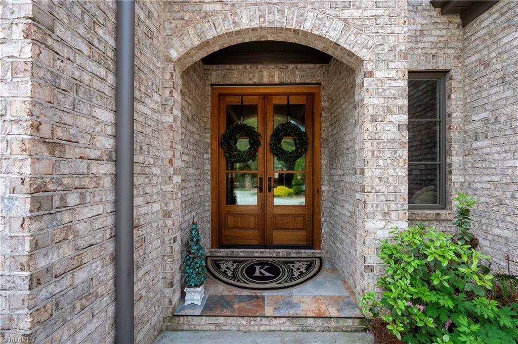 4090 Carriage Manor Cove, Winston-Salem